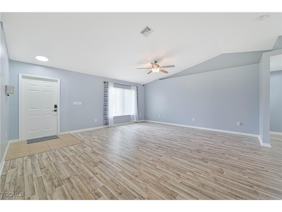 3445 NE 8th Place Cape Coral FL 33909 2025021151 image7
