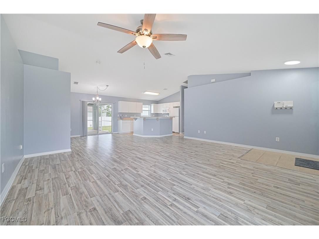 3445 NE 8th Place Cape Coral FL 33909 2025021151 image8