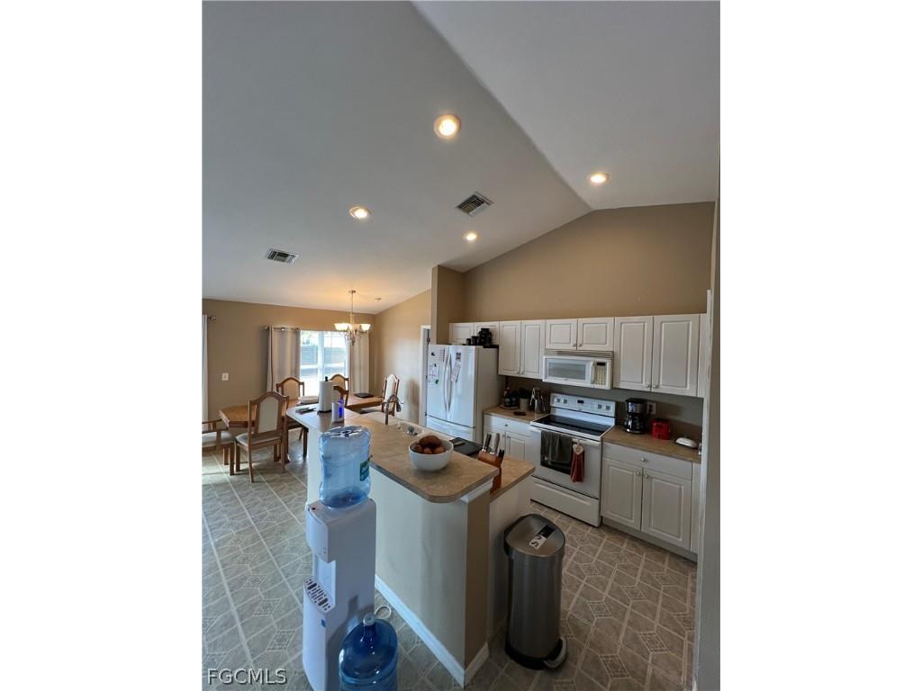3446 NE 10th Avenue Cape Coral FL 33909 2026007139 image7