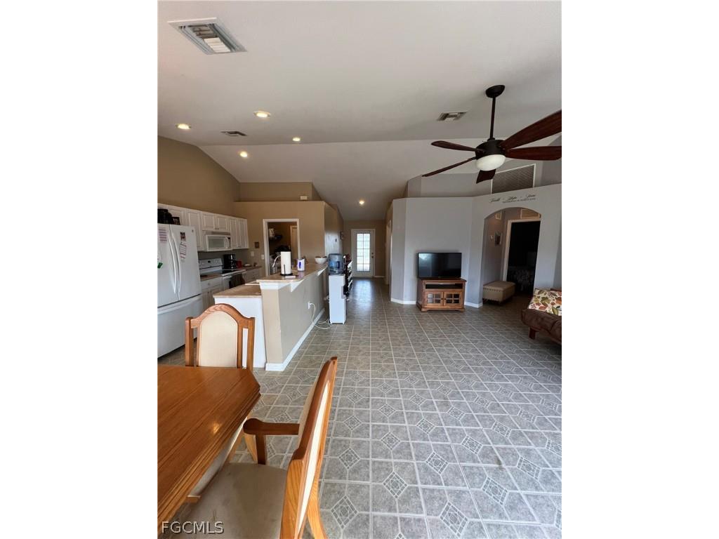 3446 NE 10th Avenue Cape Coral FL 33909 2026007139 image8