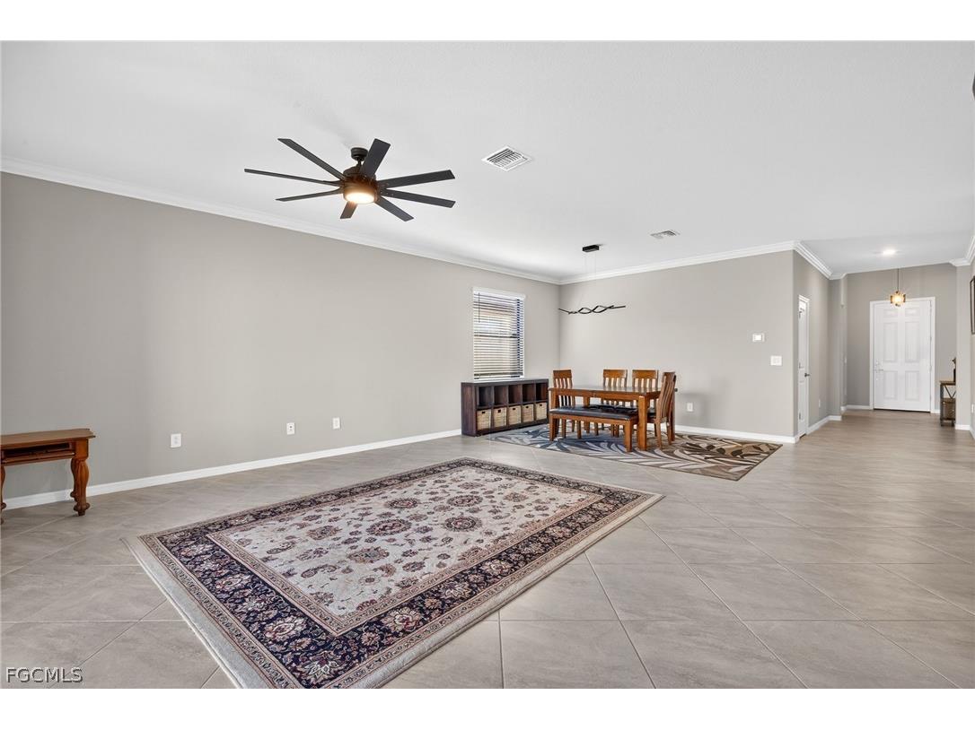3448 Murcia Court Fort Myers FL 33905 2026007495 image9