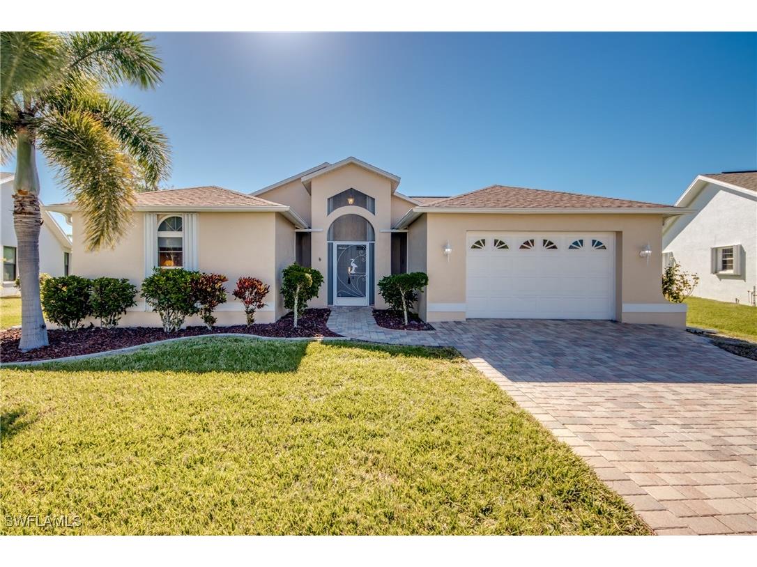 3449 Clubview Drive North Fort Myers FL 33917 225029895 image1