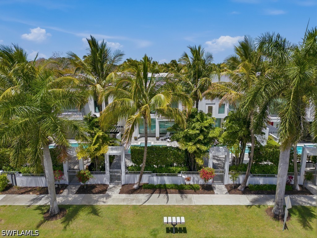345 Banyan Boulevard #3 Naples FL 34102 226014337 image20