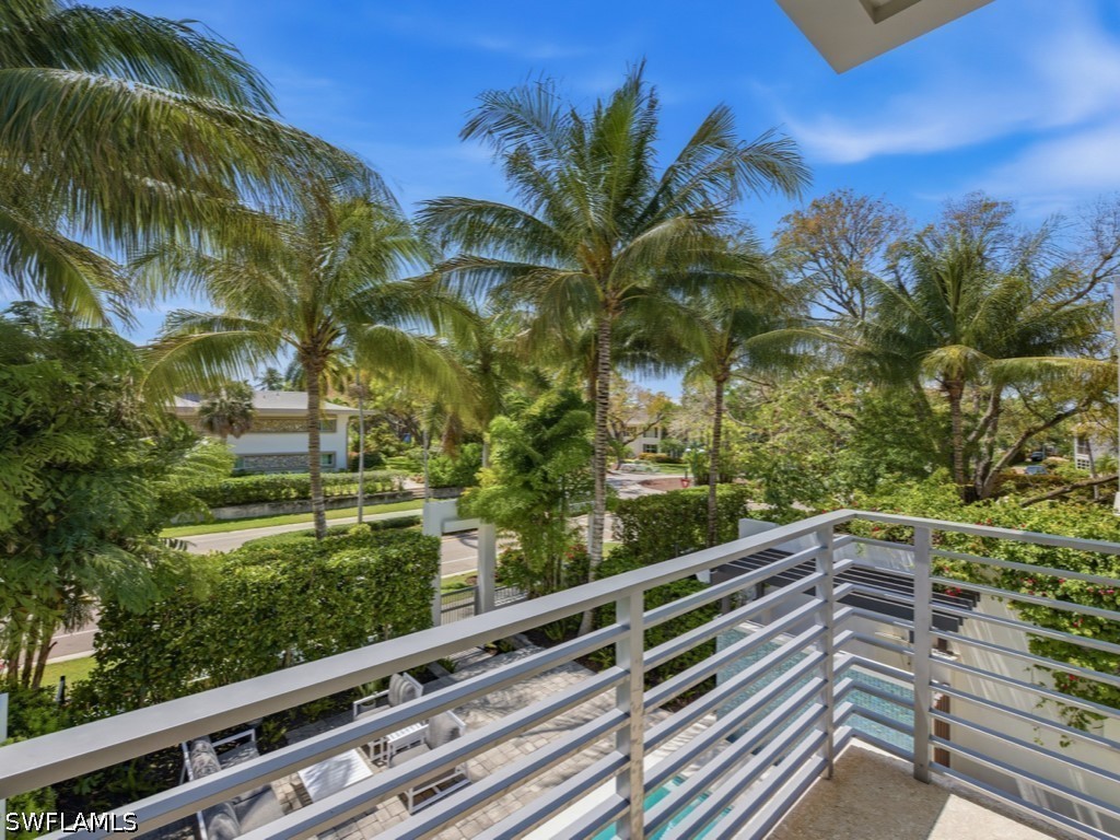 345 Banyan Boulevard #3 Naples FL 34102 226014337 image21
