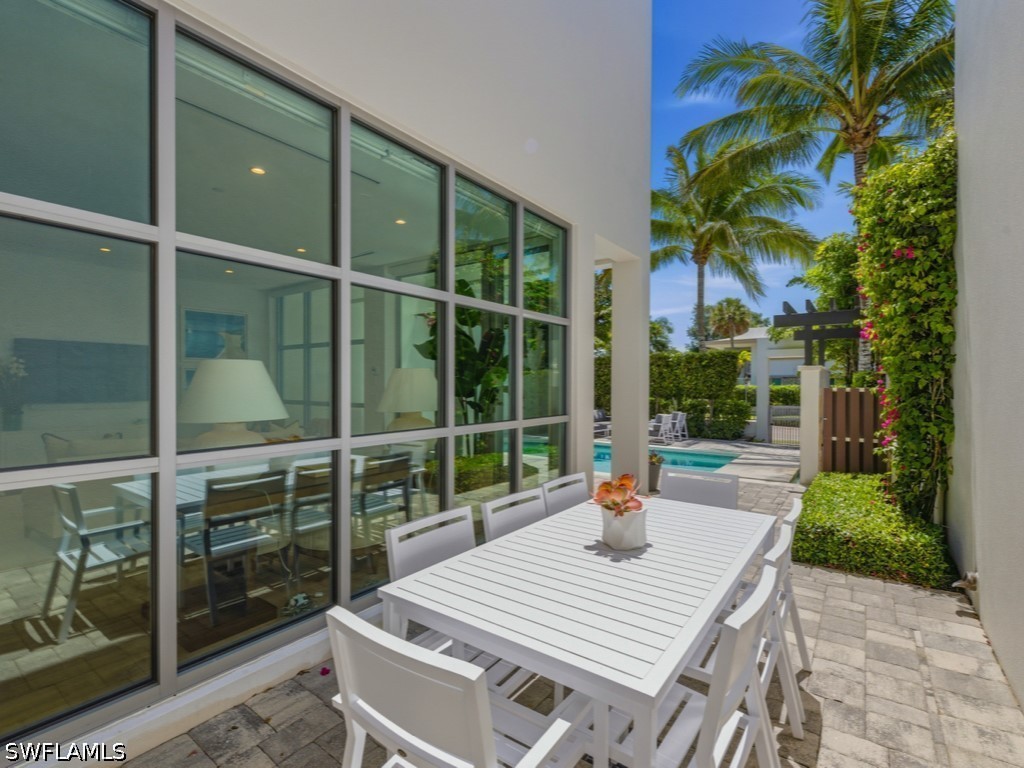 345 Banyan Boulevard #3 Naples FL 34102 226014337 image22