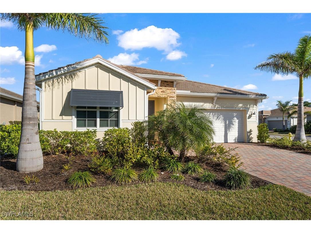 345 Deauville Loop Naples FL 34114 225020235 image1