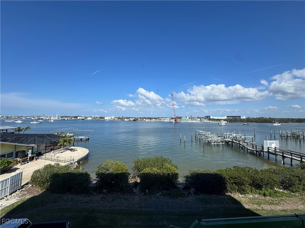 345 Mango Street #301 Fort Myers Beach FL 33931 2025016521 image29