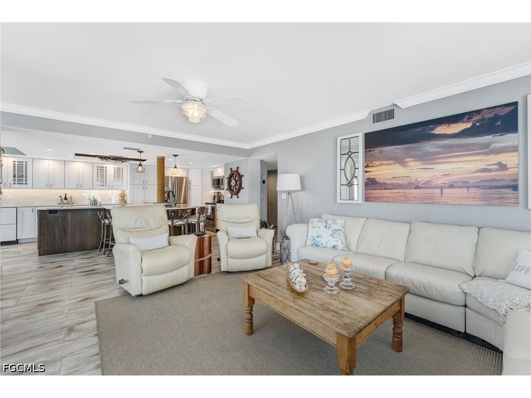 345 Mango Street #401 Fort Myers Beach FL 33931 2026014216 image12