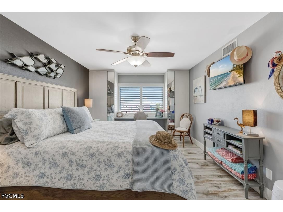 345 Mango Street #401 Fort Myers Beach FL 33931 2026014216 image24