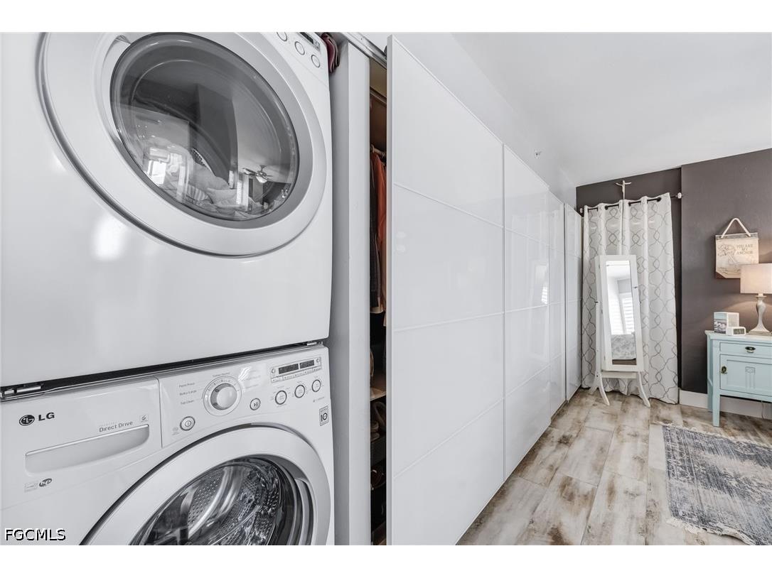 345 Mango Street #401 Fort Myers Beach FL 33931 2026014216 image28