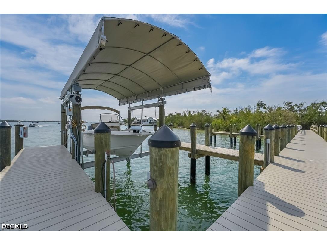 345 Mango Street #401 Fort Myers Beach FL 33931 2026014216 image34
