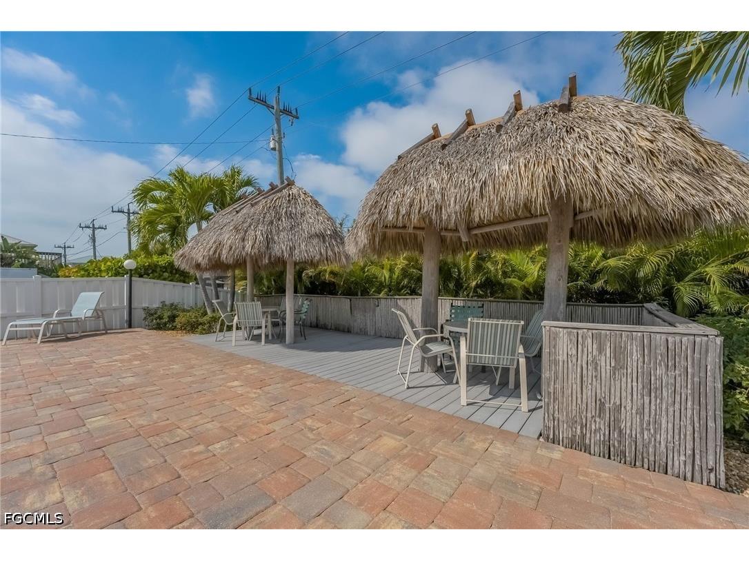 345 Mango Street #401 Fort Myers Beach FL 33931 2026014216 image41