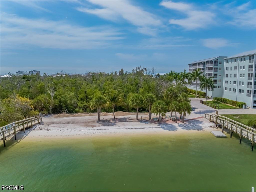 345 Mango Street #401 Fort Myers Beach FL 33931 2026014216 image5