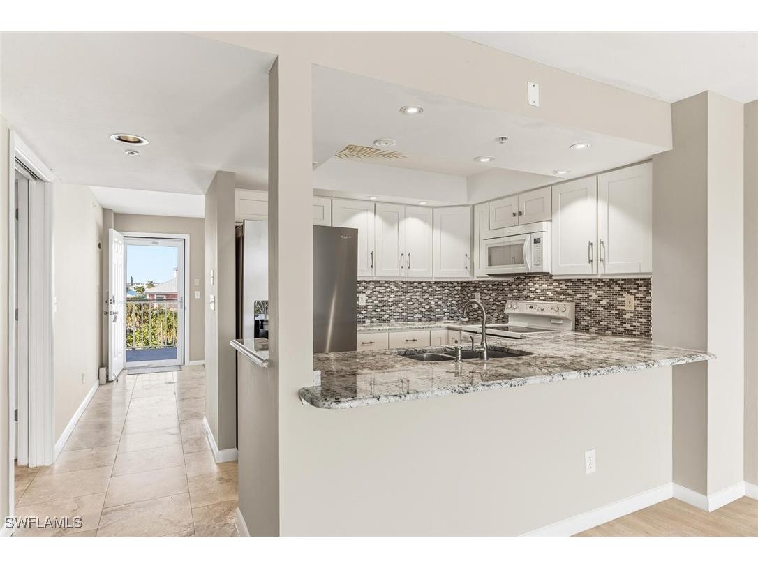 345 Mango Street #405 Fort Myers Beach FL 33931 225084518 image4