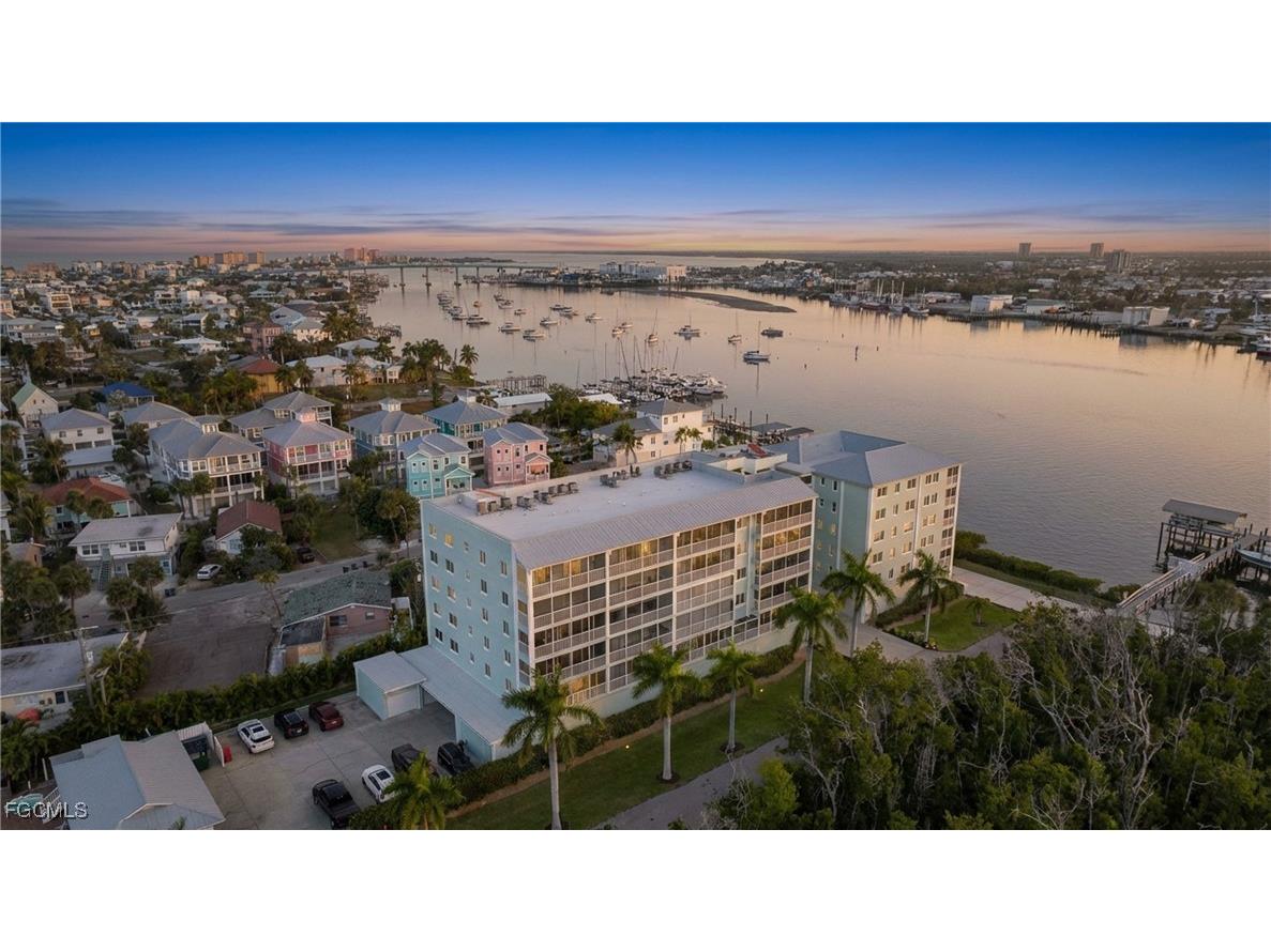 345 Mango Street #604 Fort Myers Beach FL 33931 2026004325 image1