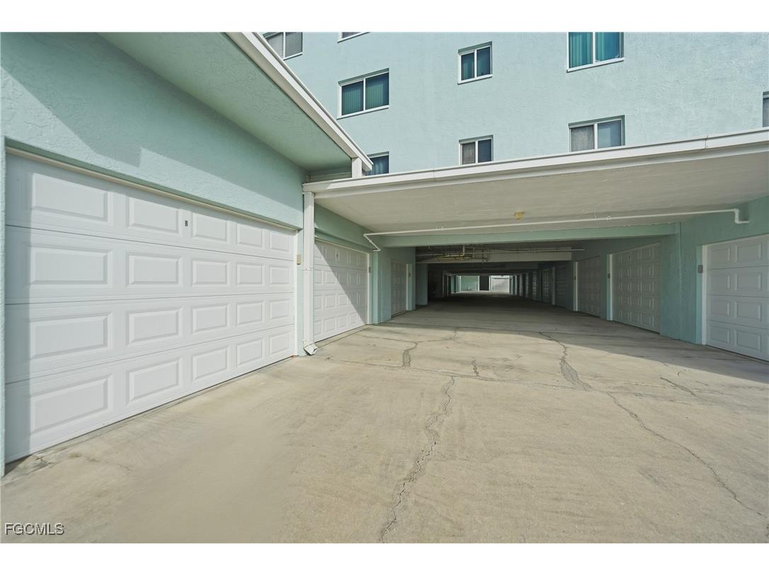 345 Mango Street #604 Fort Myers Beach FL 33931 2026004325 image33