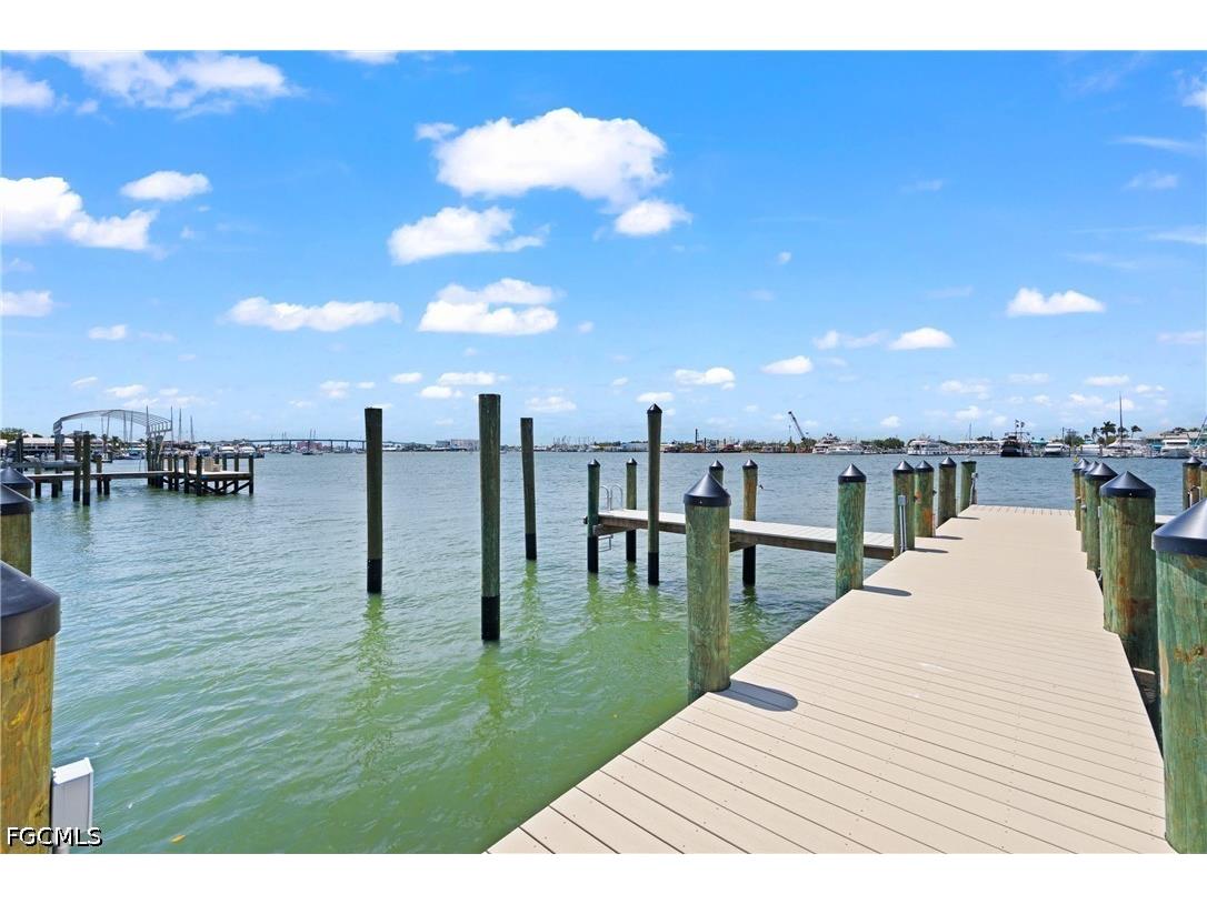 345 Mango Street #605 Fort Myers Beach FL 33931 2026025701 image7