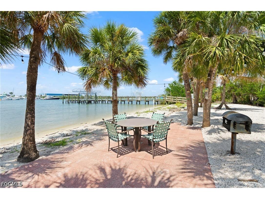 345 Mango Street #605 Fort Myers Beach FL 33931 2026025701 image9