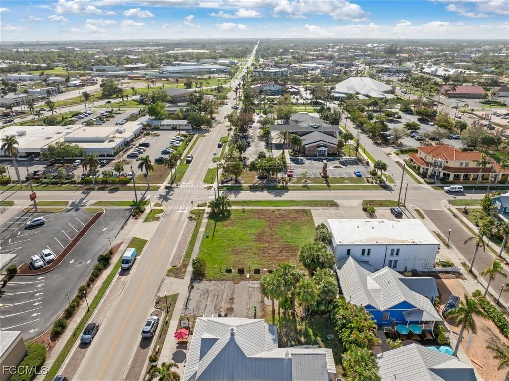 345 Taylor Street Punta Gorda FL 33950 2025016558 image3