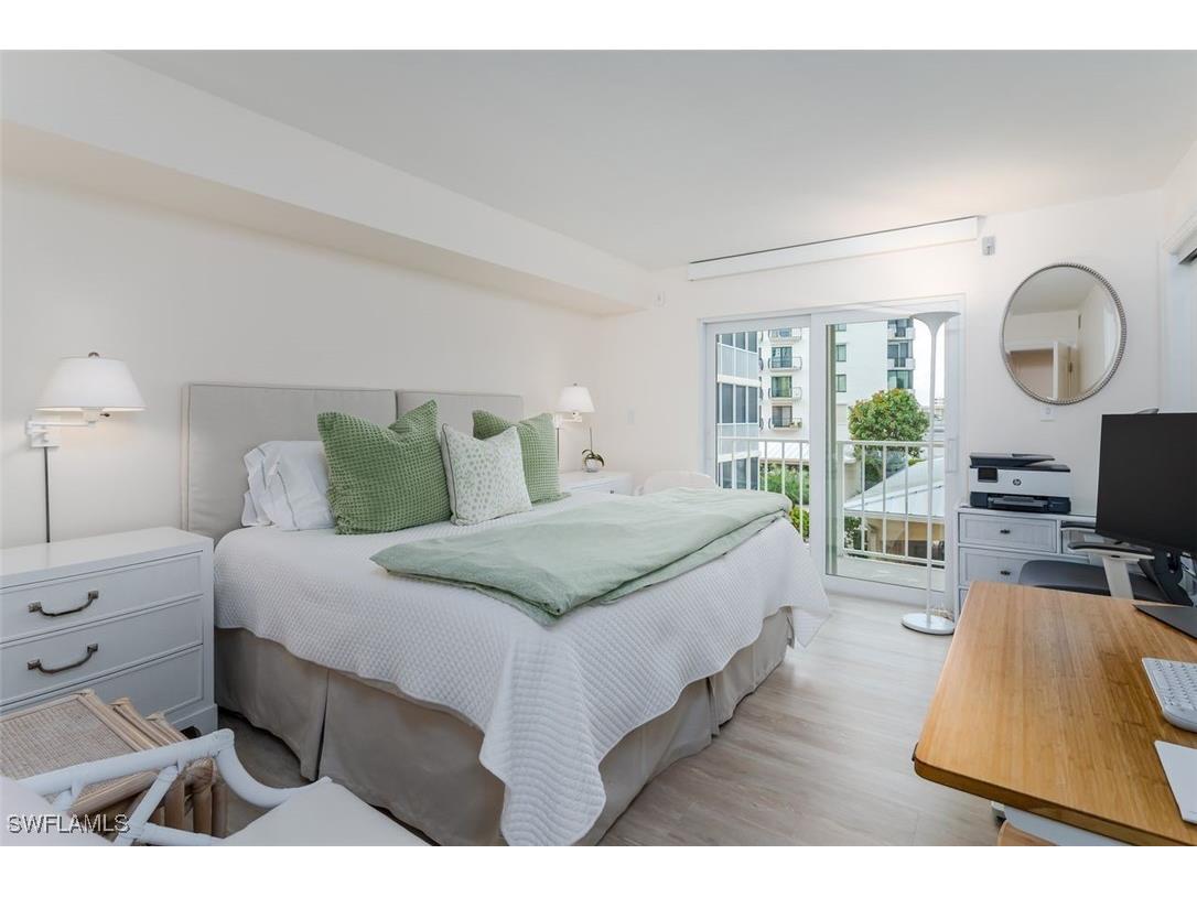 3450 Gulf Shore Boulevard N #210 Naples FL 34103 225064846 image21