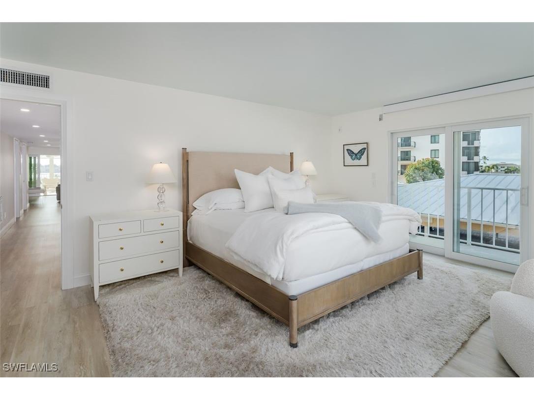 3450 Gulf Shore Boulevard N #210 Naples FL 34103 225075509 image17