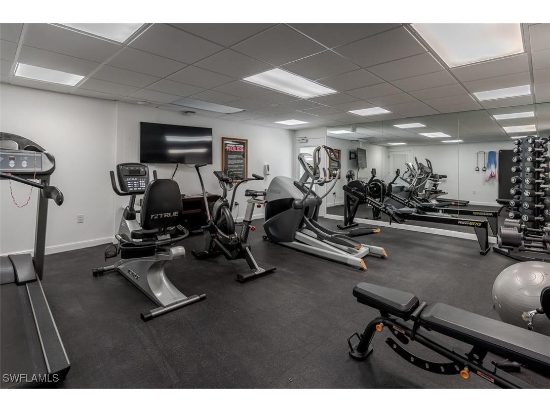 3450 Gulf Shore Boulevard N #210 Naples FL 34103 225075509 image36