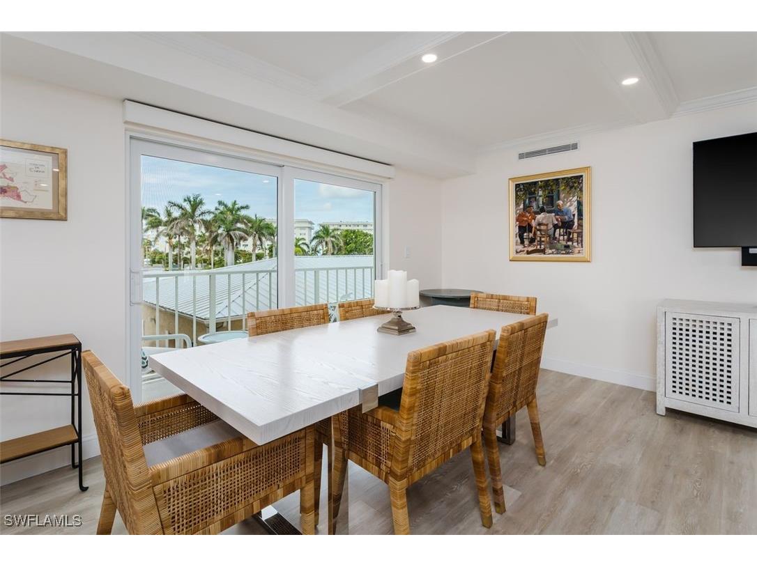 3450 Gulf Shore Boulevard N #210 Naples FL 34103 225075509 image6