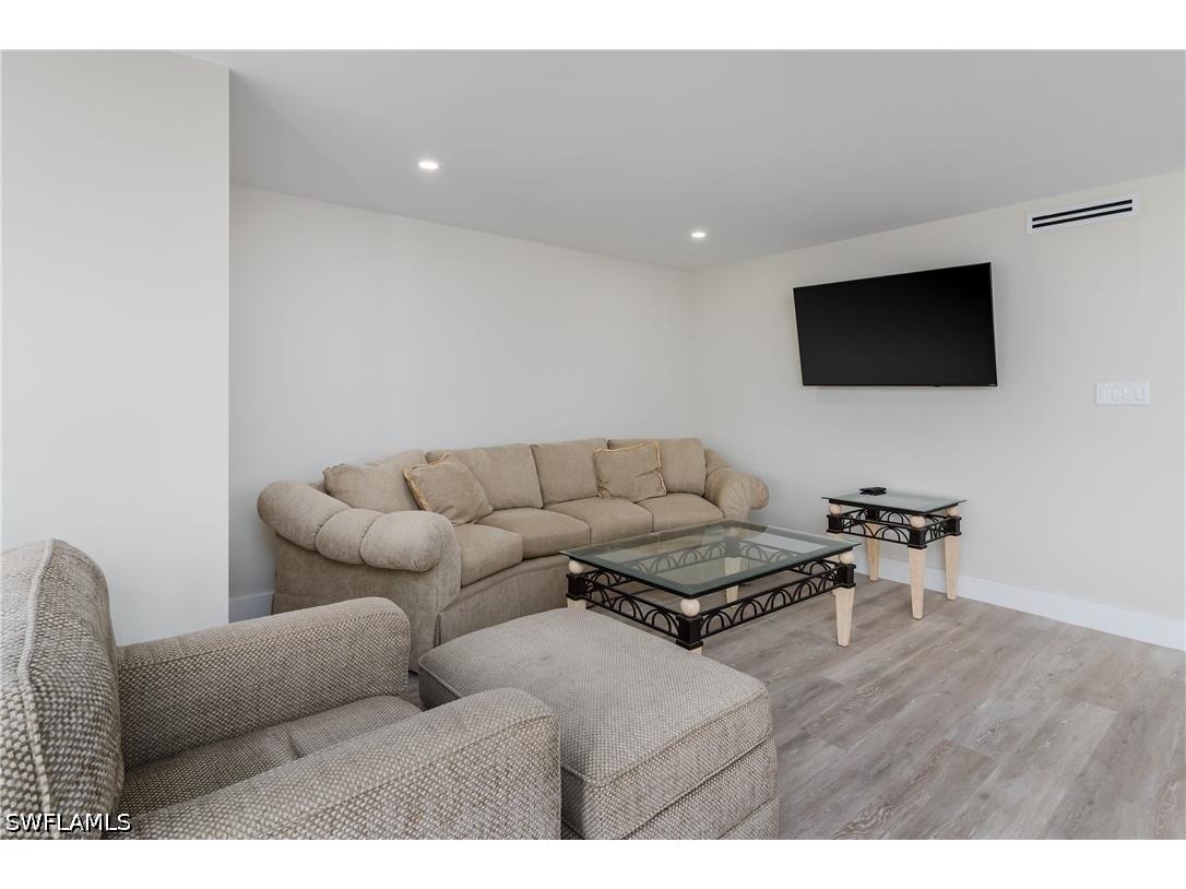 3450 Gulf Shore Boulevard N #305 Naples FL 34103 226012816 image13