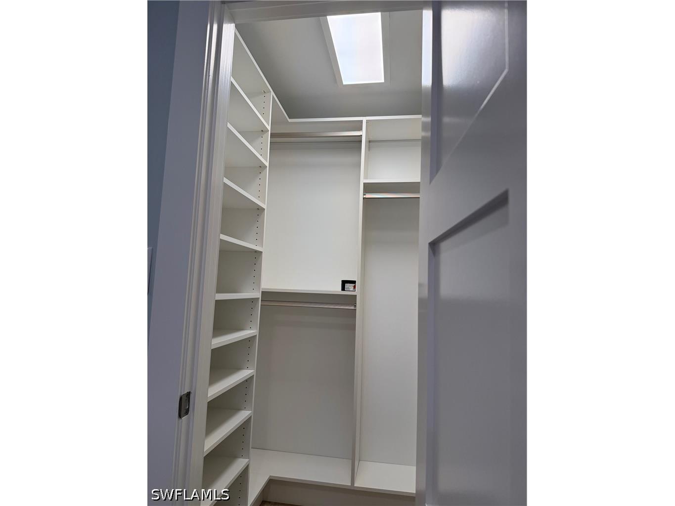 3450 Gulf Shore Boulevard N #305 Naples FL 34103 226012816 image29