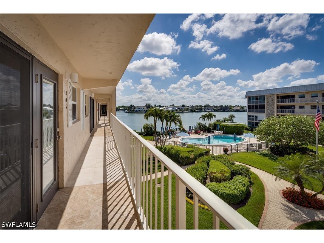 3450 Gulf Shore Boulevard N #305 Naples FL 34103 226012816 image34