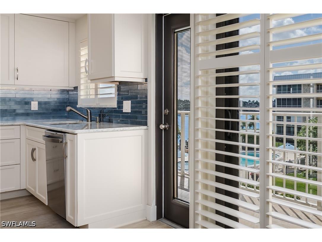 3450 Gulf Shore Boulevard N #305 Naples FL 34103 226012816 image4