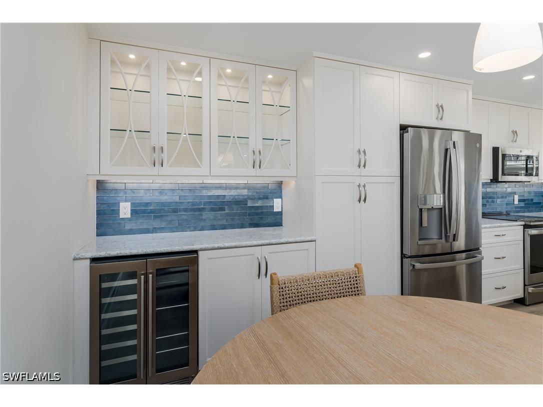 3450 Gulf Shore Boulevard N #305 Naples FL 34103 226012816 image8