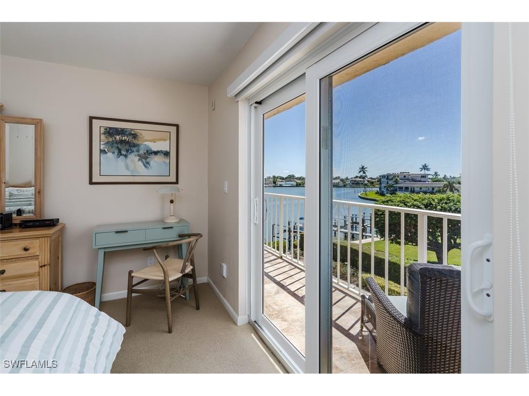 3450 Gulf Shore Boulevard N #315 Naples FL 34103 225073296 image19