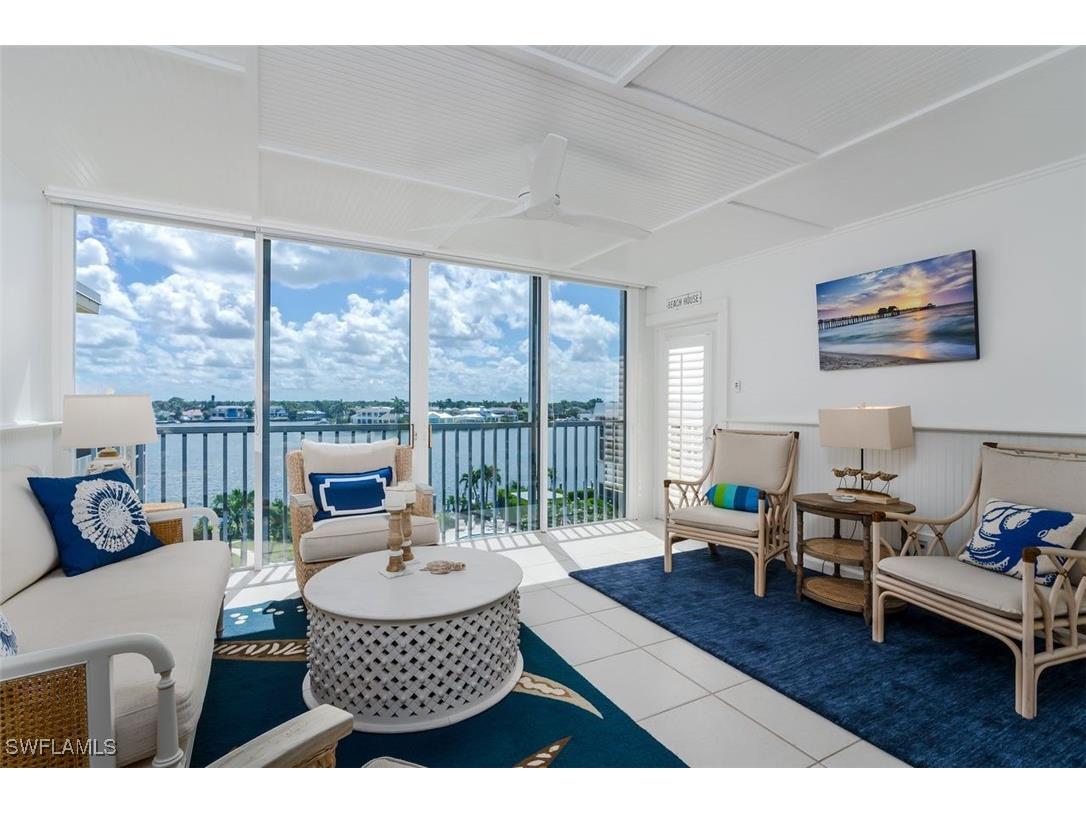 3450 Gulf Shore Boulevard N #507 Naples FL 34103 225067235 image1