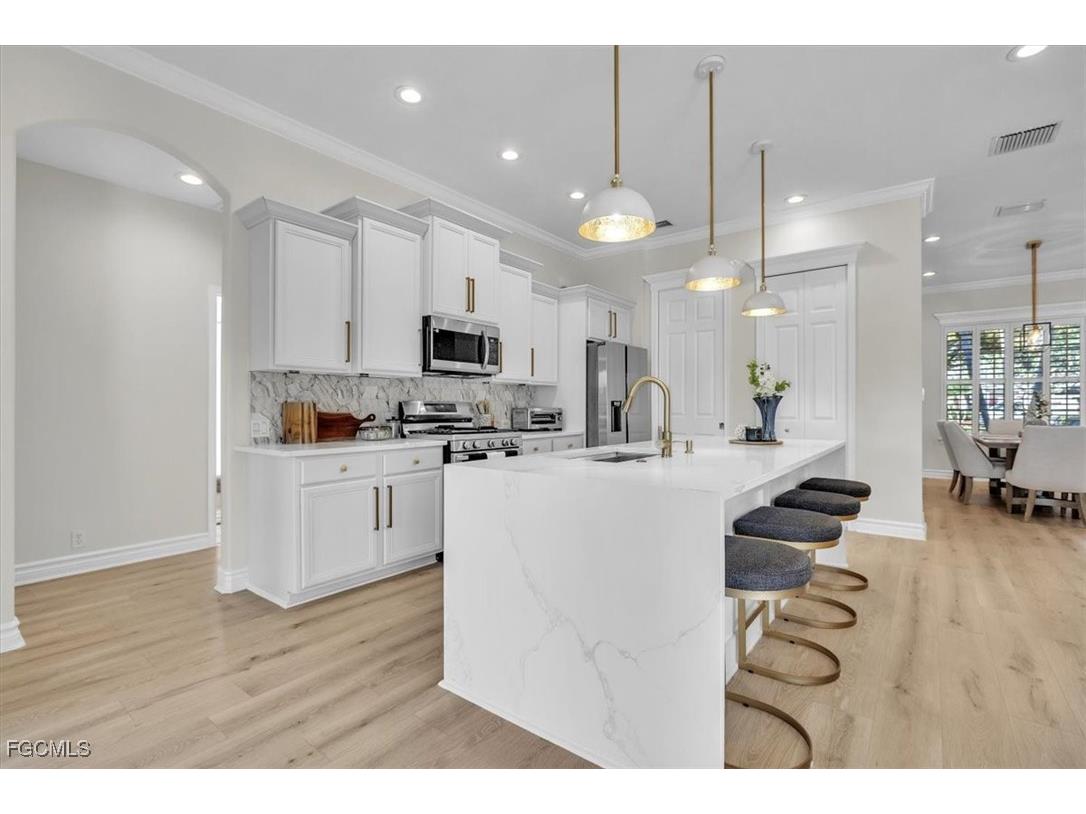 3451 Shady Bend Fort Myers FL 33905 2026003638 image12