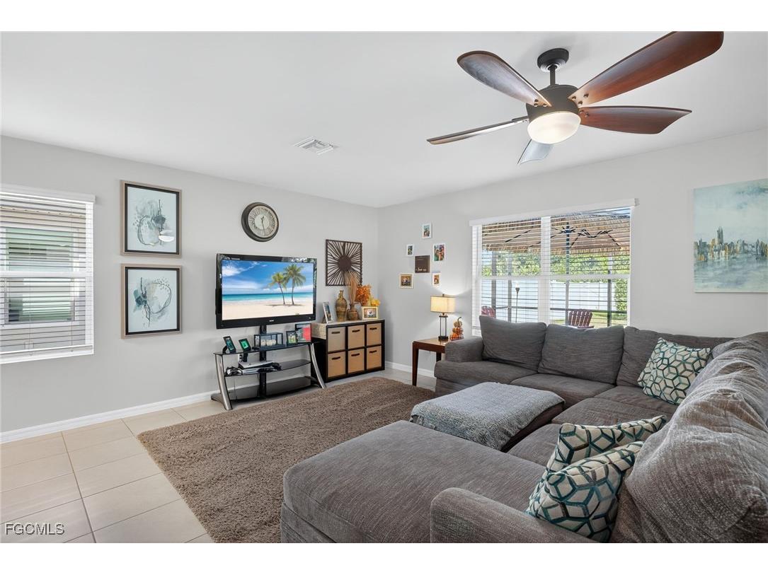 3453 Cancun Court Cape Coral FL 33909 2025020491 image13