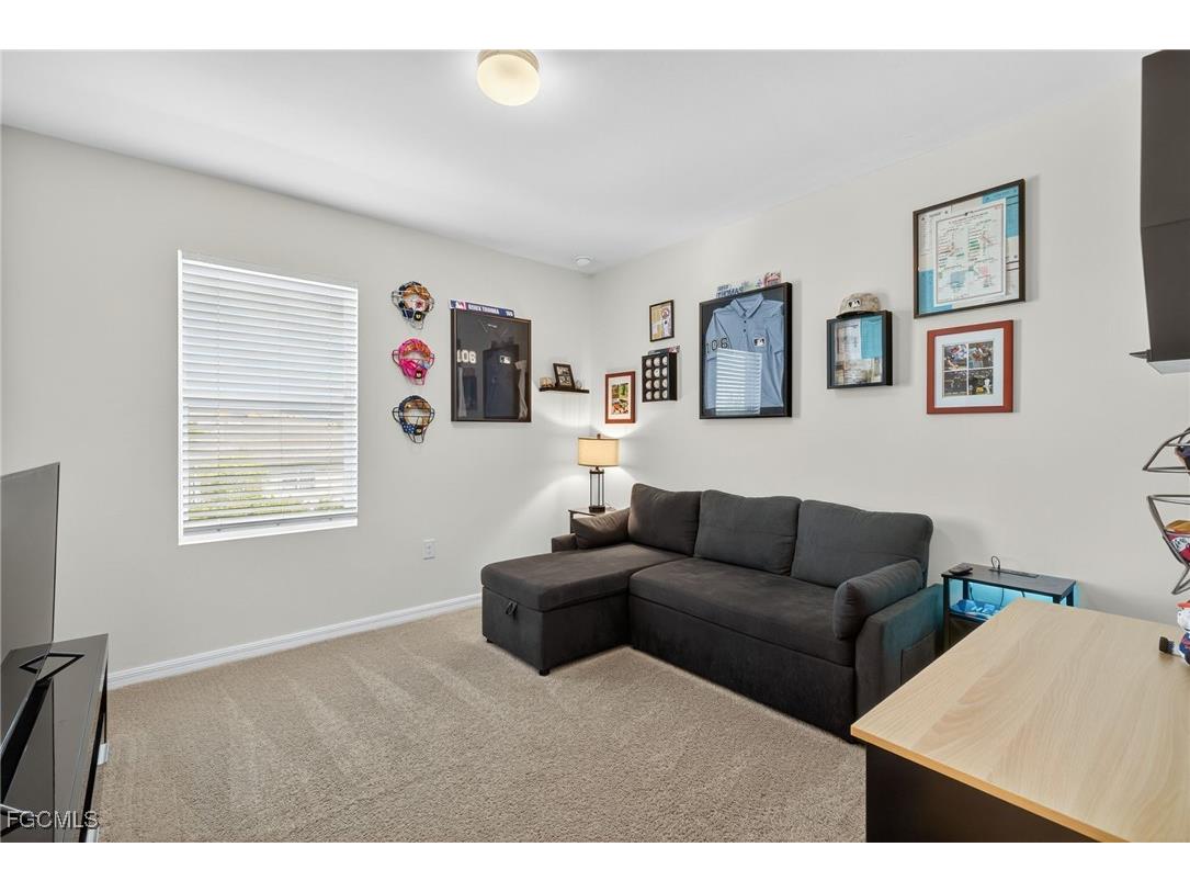 3453 Cancun Court Cape Coral FL 33909 2025020491 image24