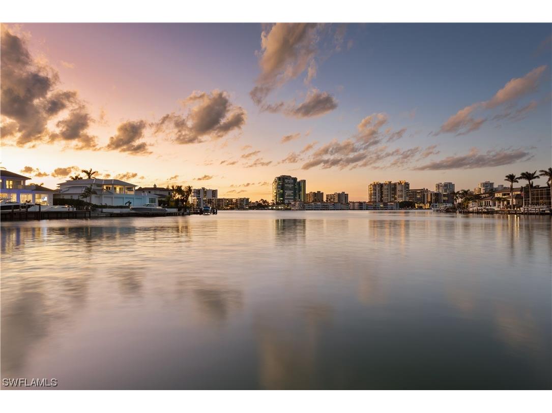 3453 Crayton Road Naples FL 34103 223021924 image5