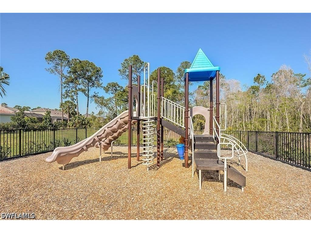 3453 Pilot Circle Naples FL 34120 226018877 image22