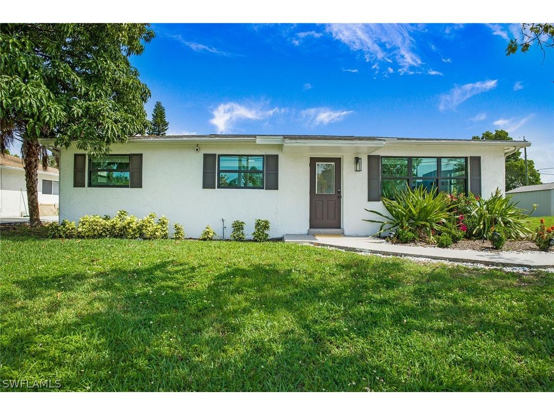 3455 Estey Avenue Naples FL 34104 224042902 image17