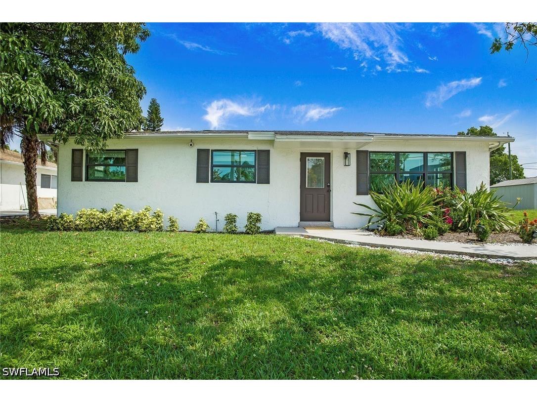 3455 Estey Avenue Naples FL 34104 226015757 image2
