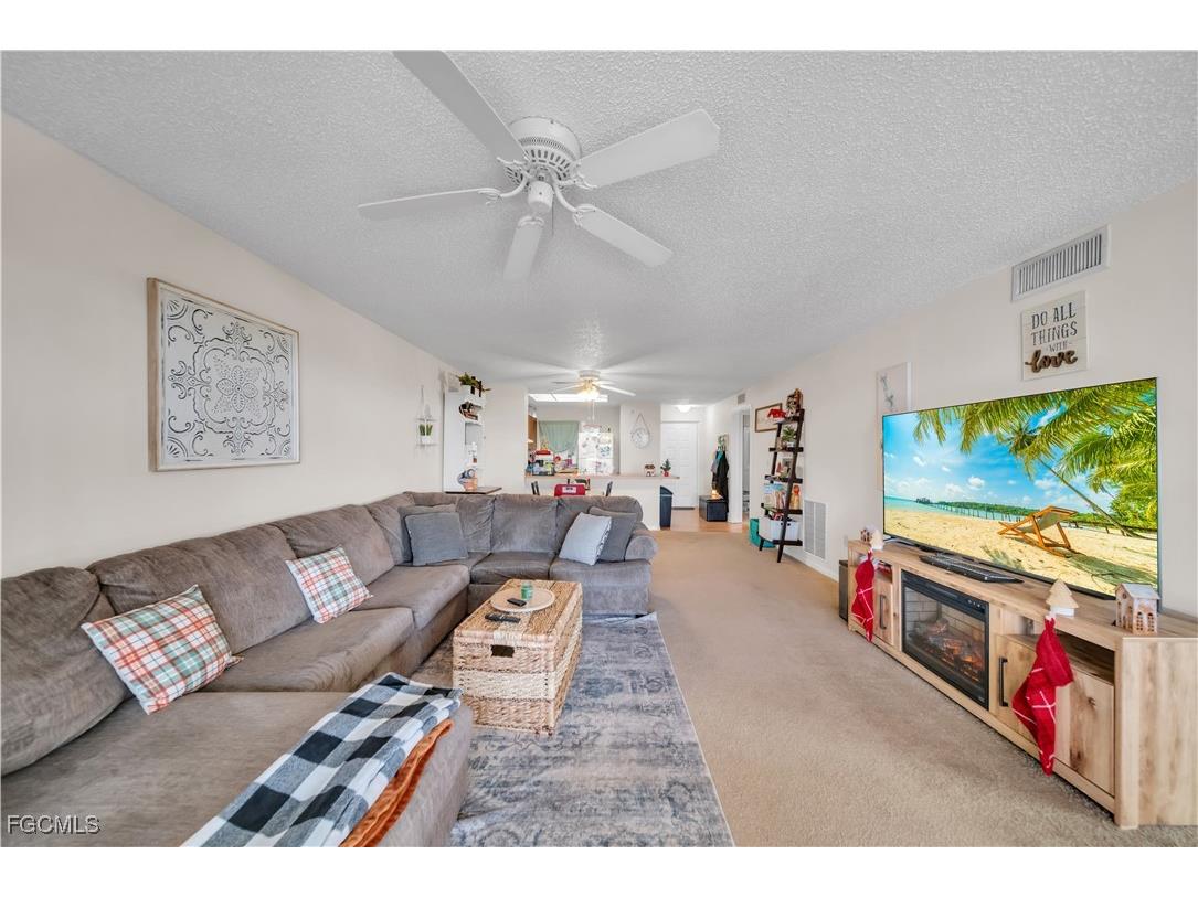 3458 Hancock Bridge Parkway SW #155 North Fort Myers FL 33903 2025025122 image6