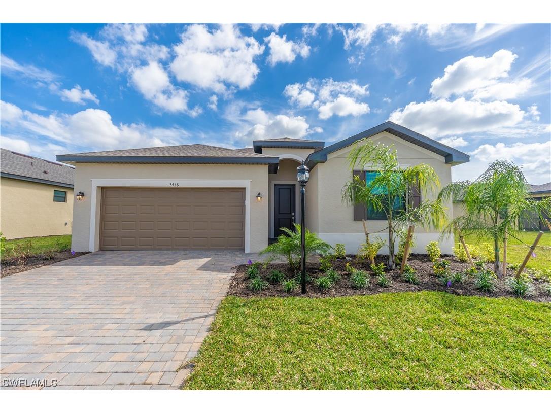 3458 Menores Way Fort Myers FL 33905 224008890 image1