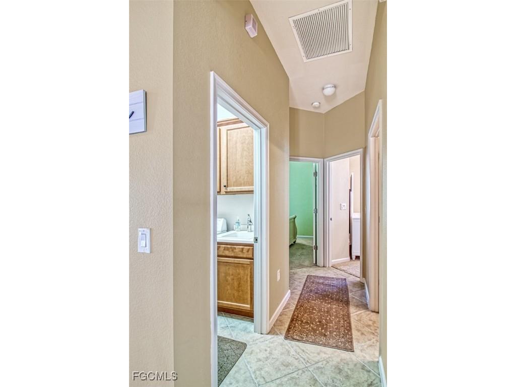 3460 Lakeview Isle Court Fort Myers FL 33905 2025015928 image30