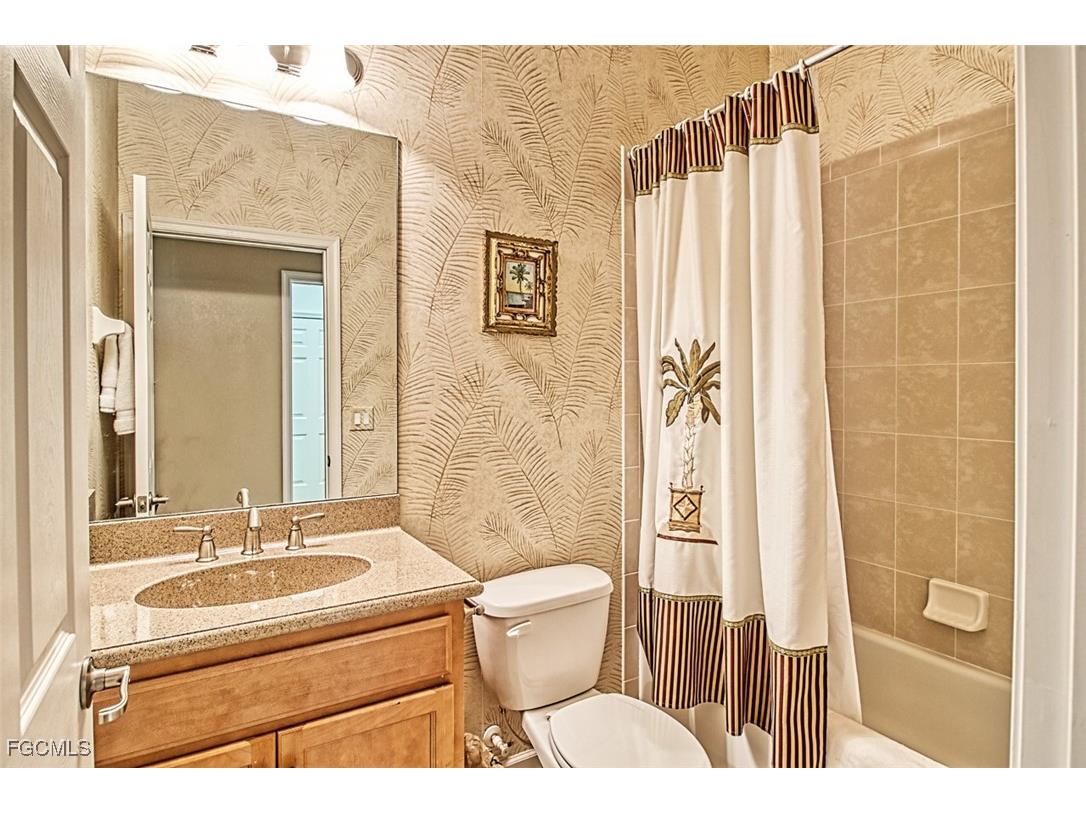 3460 Lakeview Isle Court Fort Myers FL 33905 2025015928 image35