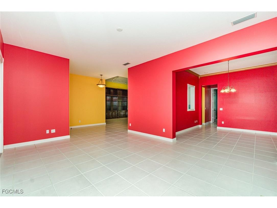 3461 Anguilla Way Naples FL 34119 2025019375 image10