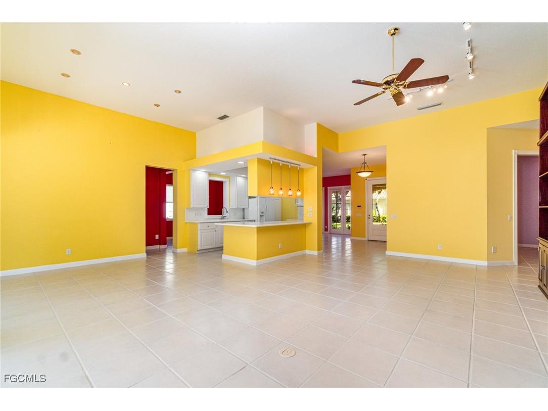 3461 Anguilla Way Naples FL 34119 2025019375 image5