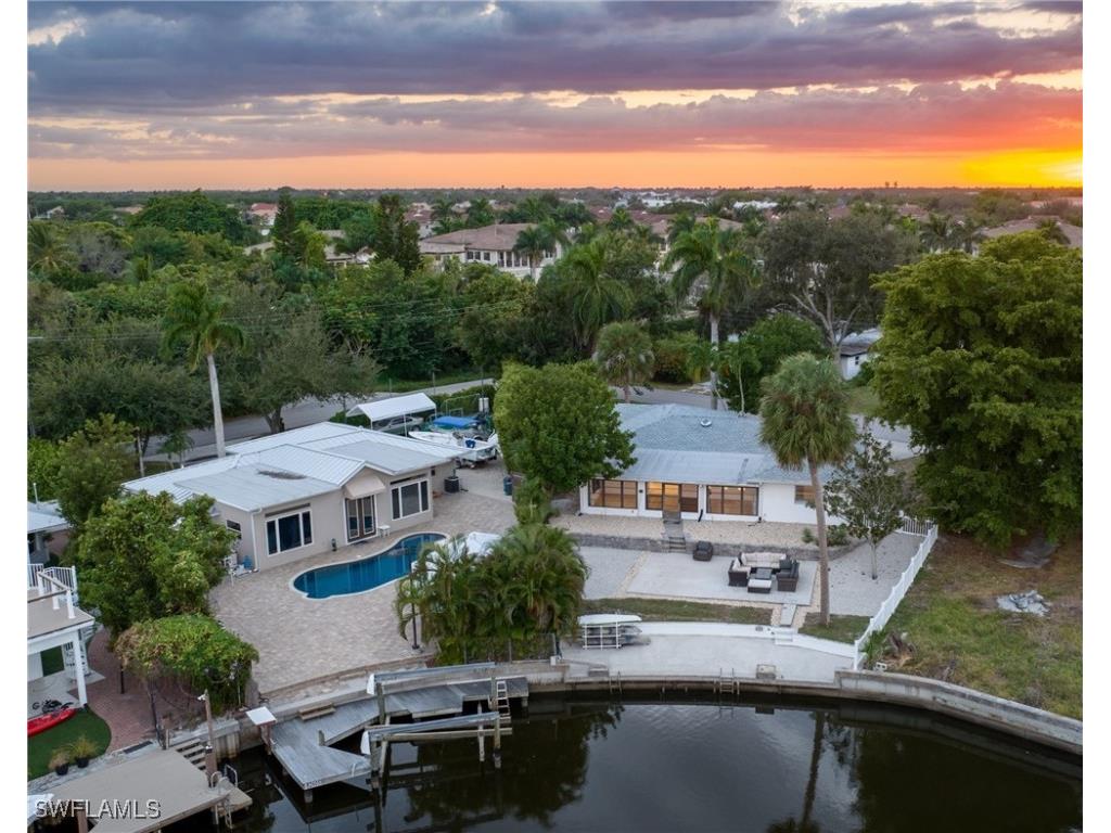 3461 Lakeview Drive Naples FL 34112 225082529 image1