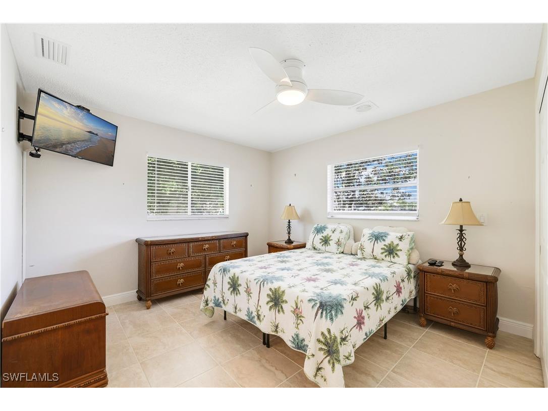 3461 Lakeview Drive Naples FL 34112 225082529 image29