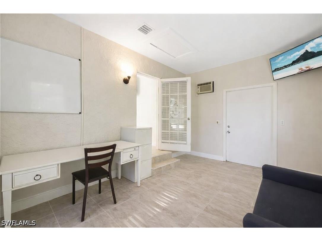 3461 Lakeview Drive Naples FL 34112 226013714 image28